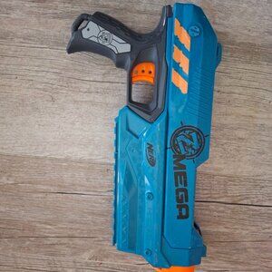 Mega Nerf Magnus bluish agua and orange